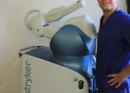 Pioneering robotic-arm assisted total knee replacements now available