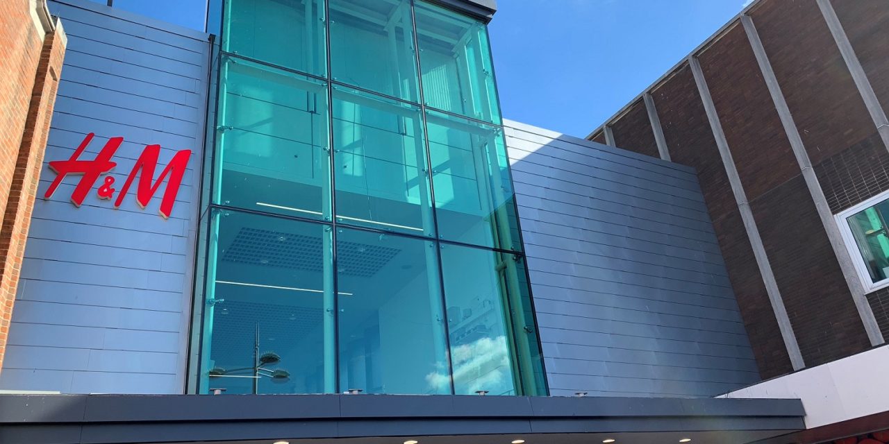Local shopping centre announces the return of popular Student Night for one night only