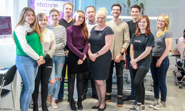 Bournemouth & Poole College sees high demand for digital marketer apprenticeship