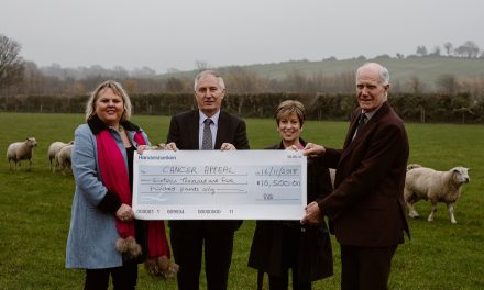 Dorchester Agricultural Society raises £16,500 for hospital’s Cancer Appeal