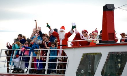 Christmas arrives at Poole High Street