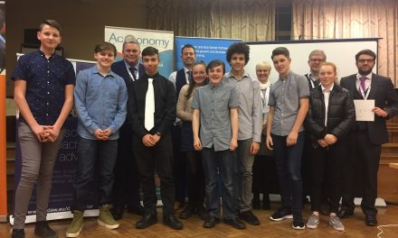 Humphries Kirk invests in Young Enterprise groups at Dragons’ Den event