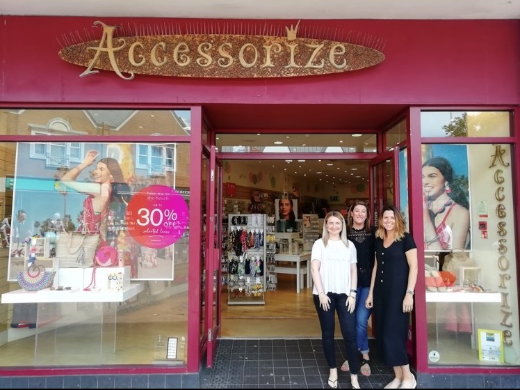 Accessorize at the Dolphin Shopping Centre completes fundraising for Forest Holme Hospice