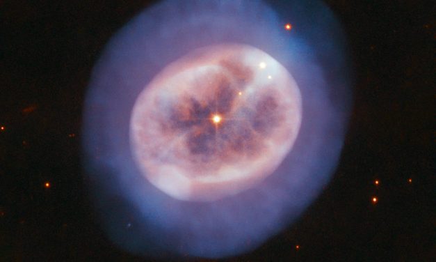 Hubble’s Portrait of Star’s Gaseous Glow