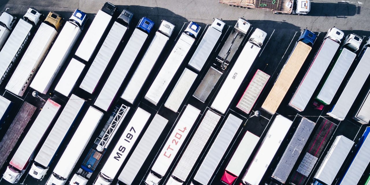Back on the road! Van and heavy goods traffic returns to pre-lockdown levels