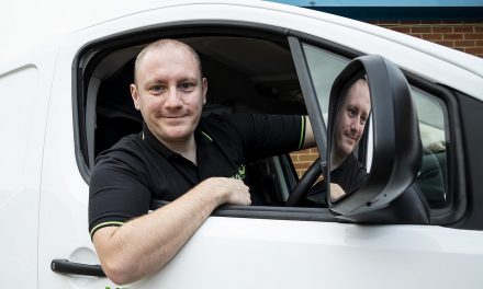 Boss of just-launched oven valeting firm pledges 10% of November’s takings to South Devon foodbank