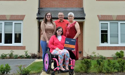 Bellway helps family make light work of long-distance move from Alabama to Wiltshire