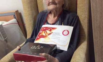 Bristol care home gets into Christmas spirit with wreath competition