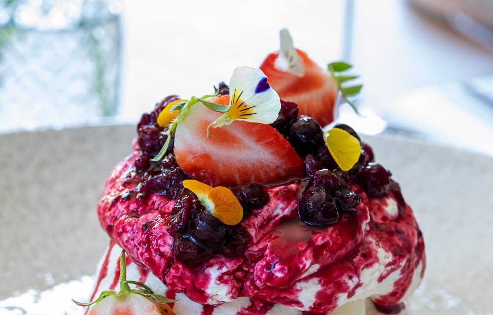 The Holcombe launches Jubilee celebrations with Best of British menu