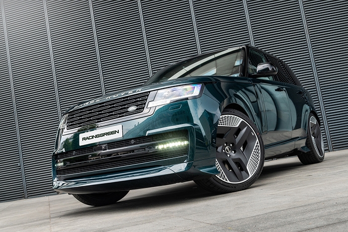 Racing Green – Fintail