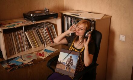 From ‘Fearless’ to ‘Midnights’: Building Your Taylor Swift Vinyl Collection