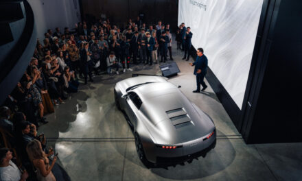 Audi Concept C lights up London