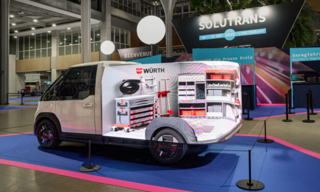 Kia unveils PV5 Chassis Cab and the “Kia Business Solutions Ecosystem” at SOLUTRANS 2025: a new benchmark for modular electric vans