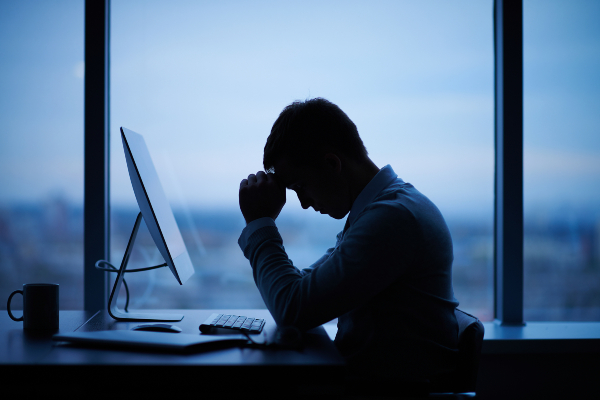New research into work-related stress: employees feel unsupported – employers claim they intervene early