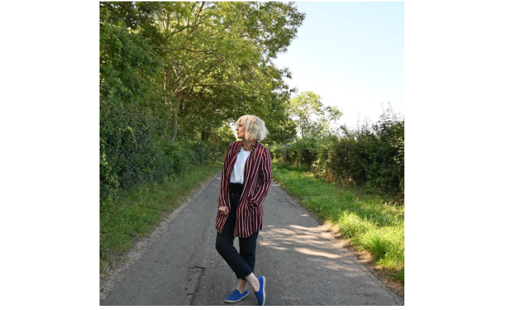 Lettie Releases New Album “Pirate Lover”