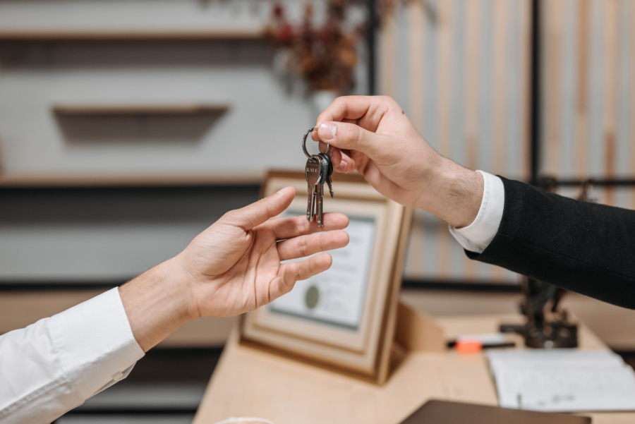 A Key Without A Clue: Home Movers Face £13,018 Moving Bill Before The Deposit Dust Has Even Settled